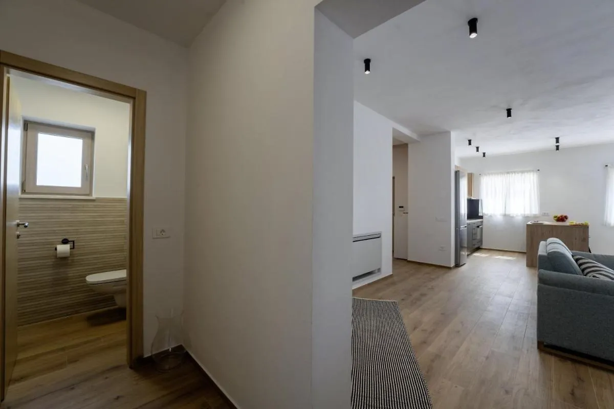 Villa Zani In Loborika - Haus Fuer 6-7 Personen